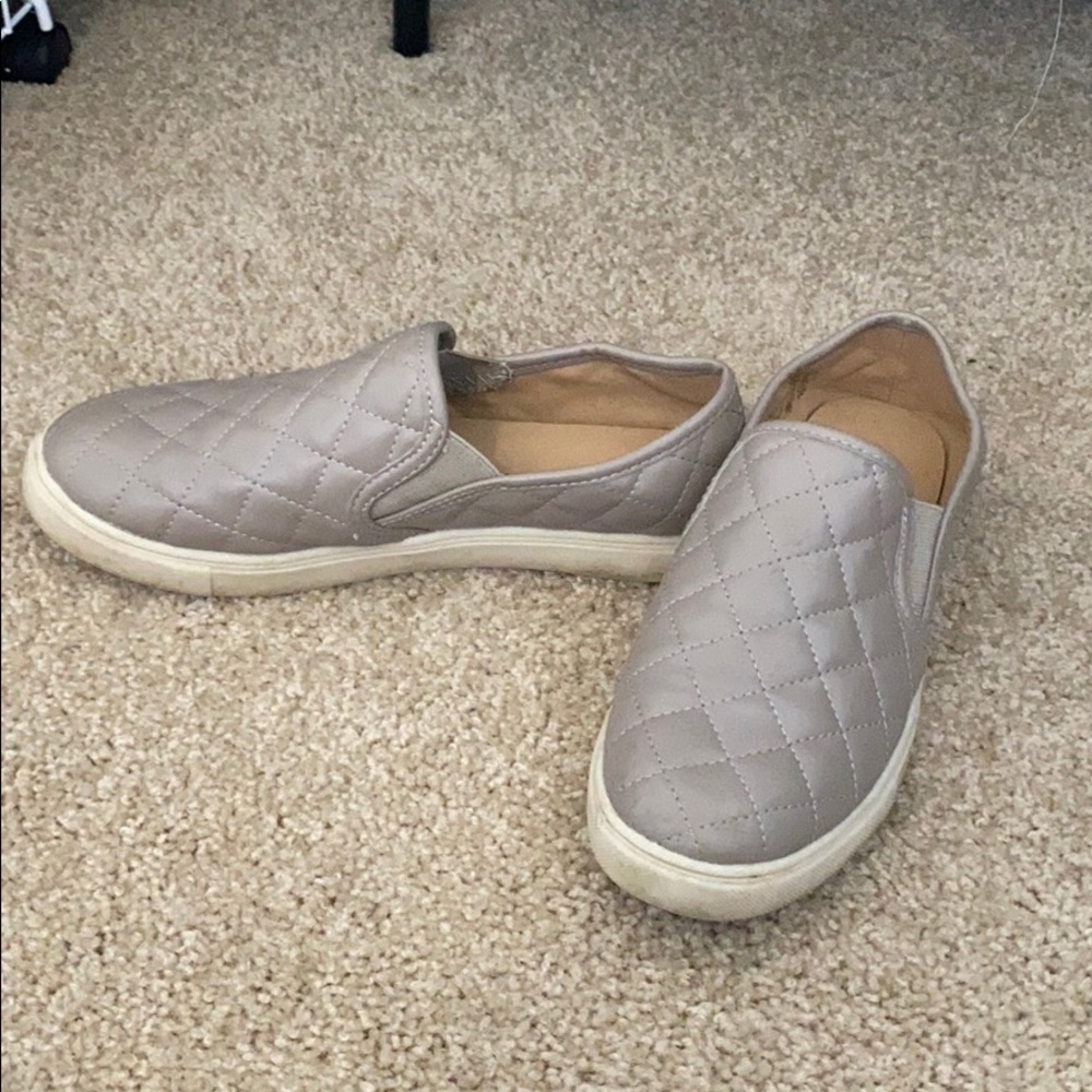Nude shoes